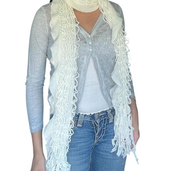 Cream knitted mermaidcore jellyfish boho grunge scarf! - Picture 1 of 3